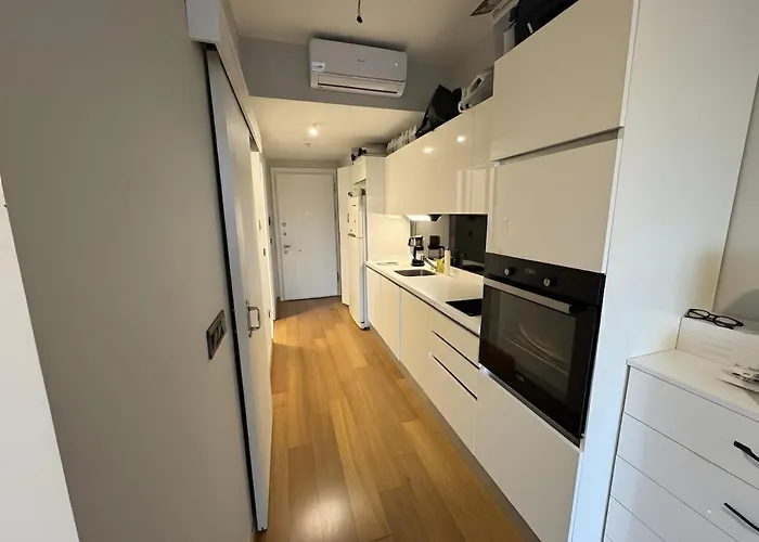 High Floor Luxury With View