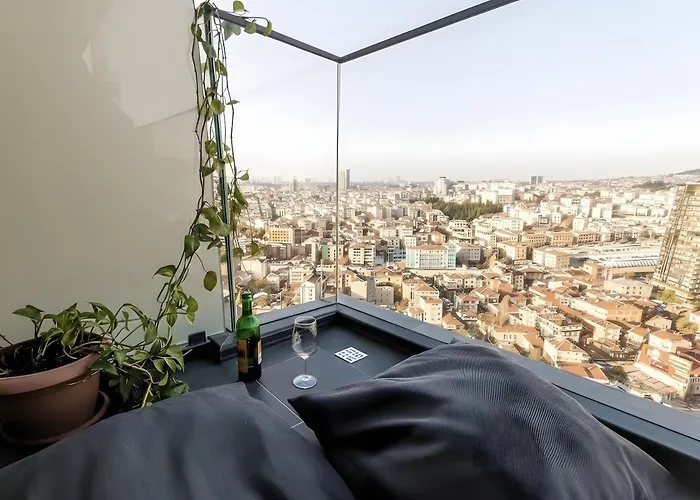 High Floor Luxury With View Apartment *